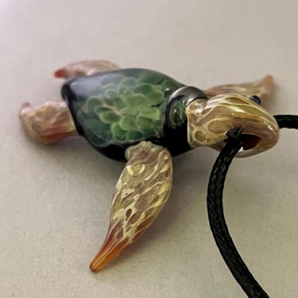 Exquisite Hawaiian Honu Sea Turtle: Handcrafted Glass Pendant with Coral Reef Inside the Shell - Image 7